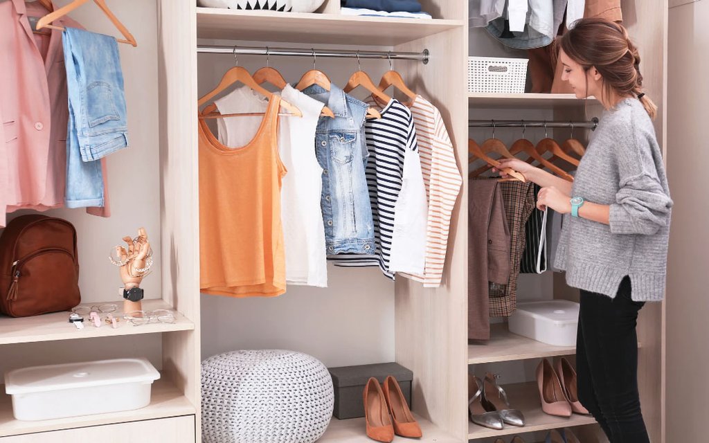 A No-Hassle Guide to Renewing Your Wardrobe 5